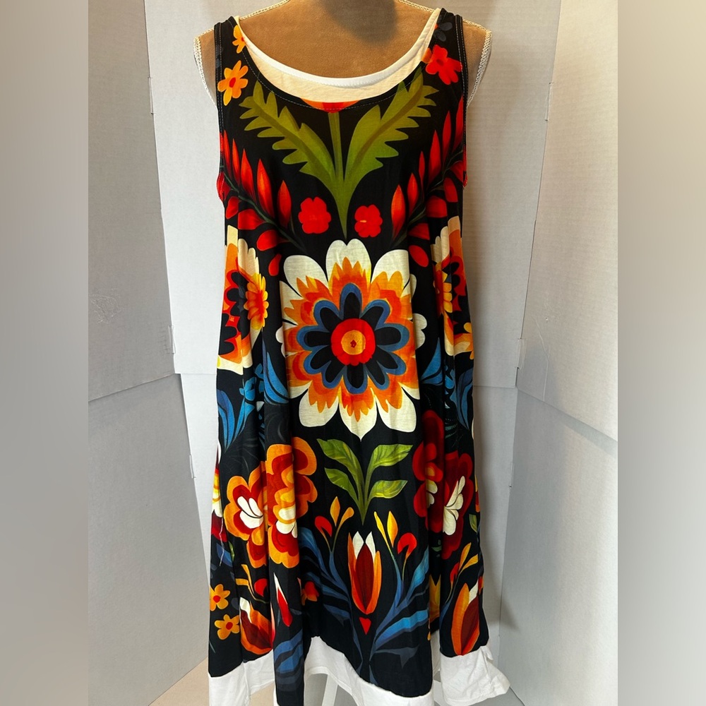 Sleeveless Black Floral Shift Dress with Multicolor Folk Print